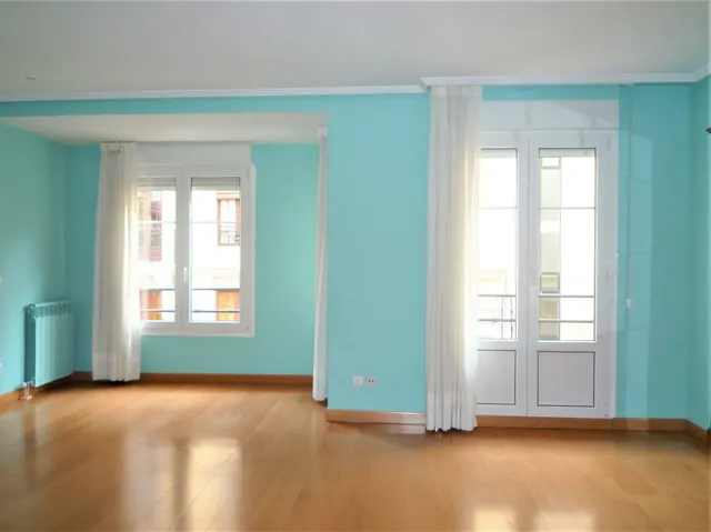 Se Vende Piso de 118 m2, reformado, en Don Jaime esquina Plaza del Pilar — 2