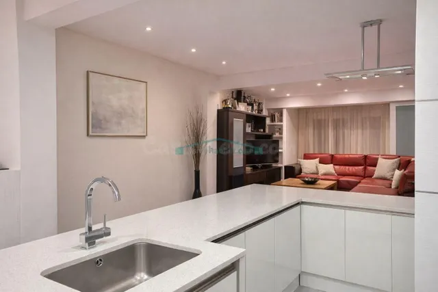 Piso reformado de 79 m2 con excelentes calidades en Benicala - foto 3