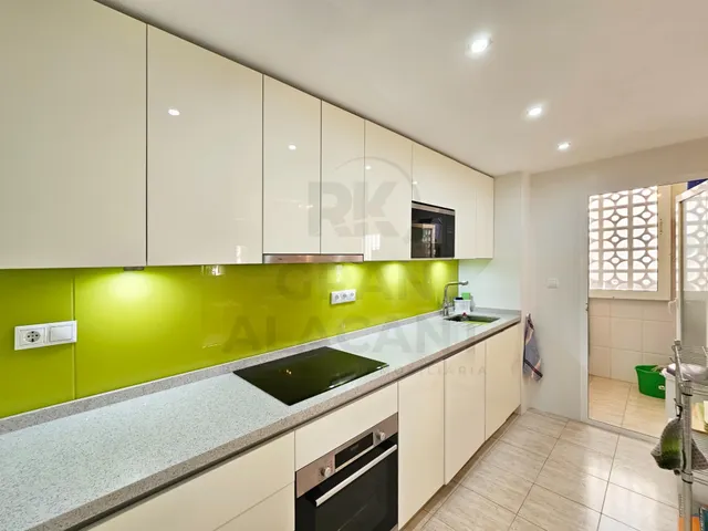 Beautiful 3-Bedroom Corner Bungalow with Private Garden and Rooftop Solarium – Novamar V, Gran Alacant — 14