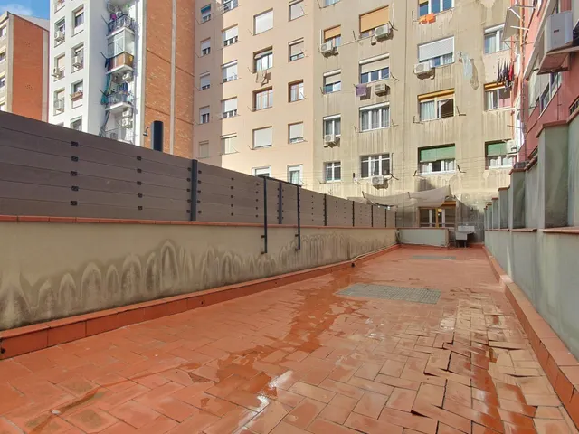 A reformar con super terraza — 8