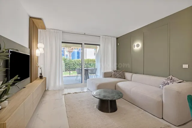 ATICO DE 2 DORMITORIOS Y 2 BAÑOS CON SOLARIUM PRIVADO DE 44  - foto 3
