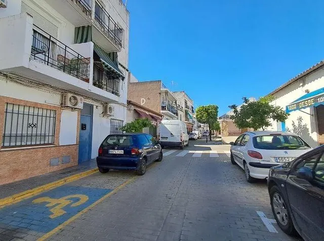 SE VENDE piso OKUPA en C Carlota La 13 de Posadas - foto 3