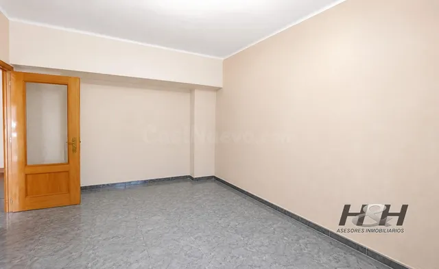 Casa 6 habitaciones 201m² en venta - URB. CASAS VERDES - foto 3