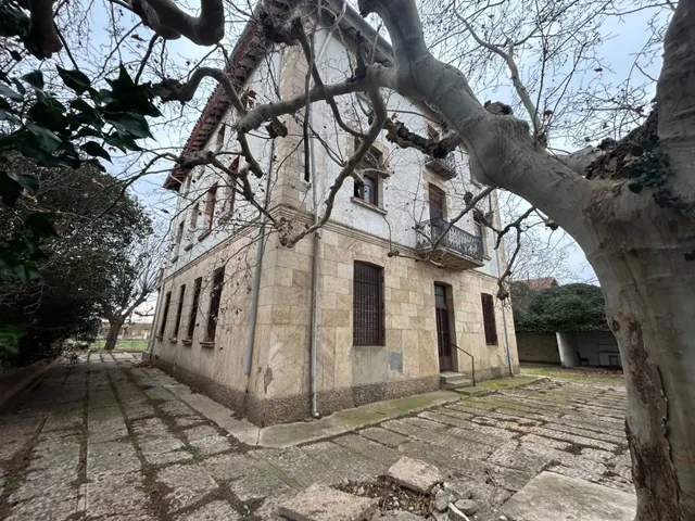 Casa palacio con parcela de 4500 m2 en Peralta — 9
