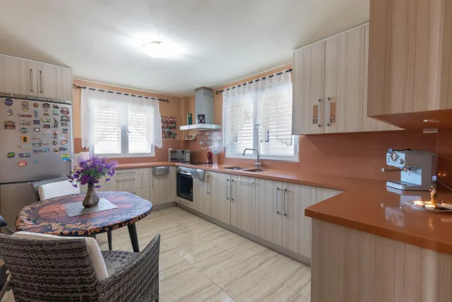 Chalet 6 habitaciones 350m² en venta - Sierra de huetor y la alfaguara — 7