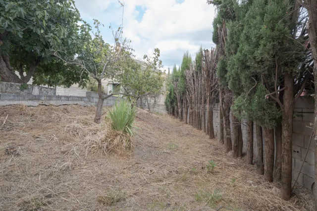 Parcela de 551m2 en Alfacar para vivienda unifamiliar o plurifamiliar — 5