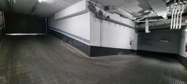 Venta de garaje en el centro de Zaragoza - foto 4