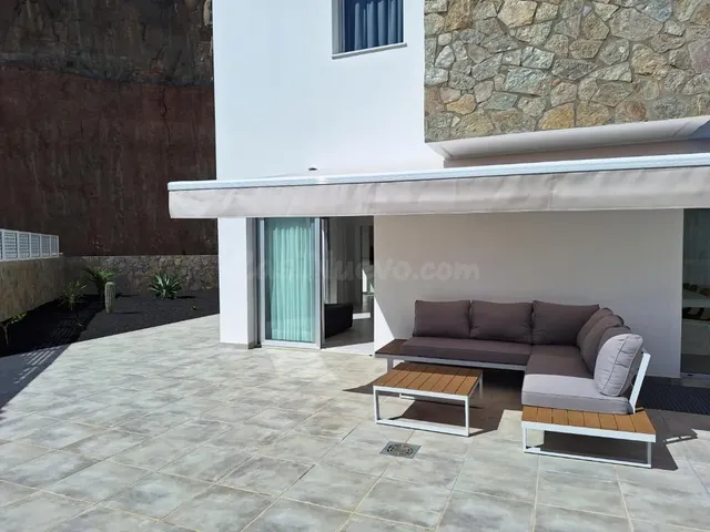 Exclusiva Villa Independiente con Piscina Privada en Tauro - foto 4