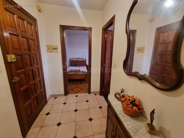 PISO EN VENTA EN AVDA. SANTIAGO (A ESTRADA) - foto 3
