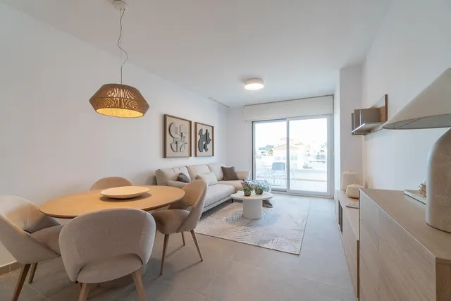 APARTAMENTO DE 2 DORMITORIOS EN PLAYA FLAMENCA — 5