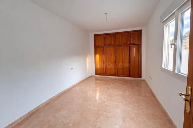Dúplex en Ceutí con amplia parcela y 4 habitaciones en ubica - foto 4
