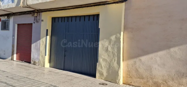 Interesante local para almacén, parking o cualquier activida - foto 3