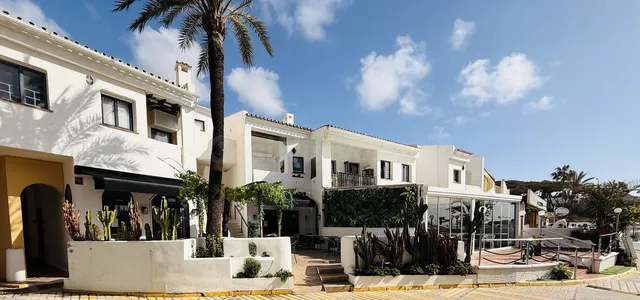 Restaurante 150m² en venta - Marbella — 2