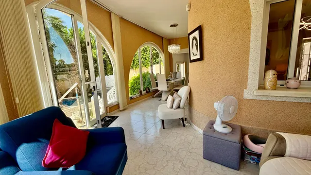 Villa 4 habitaciones 162m² en venta - Doña Pepa — 8