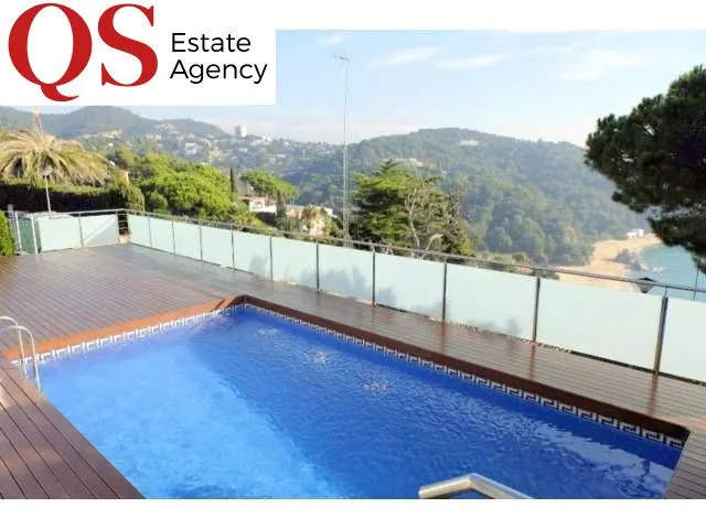 Villa con vistas al mar en urbanización Cala Canyelles, Llor - foto 2