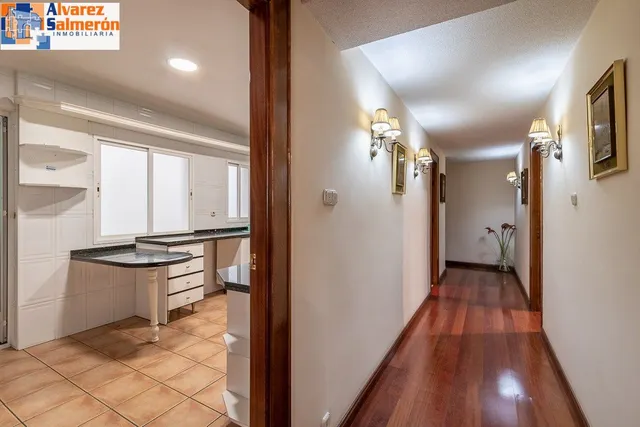 Ganivet, Plaza del Campillo — 27