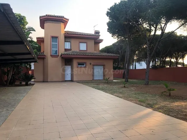 CHALET DE 2 PLANTAS INDEPENDIENTE EN LA BARROSA CON 1200 M2  - foto 5
