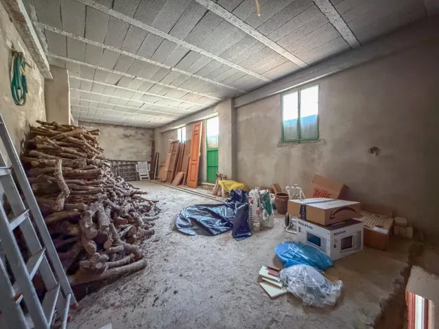 Casa independiente en la entrada de Pinos Genil. (A 10 minutos de Granada) — 25