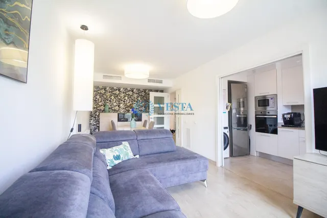 PISO DE 4 habitaciones EN EL CENTRO DE REUS — 4