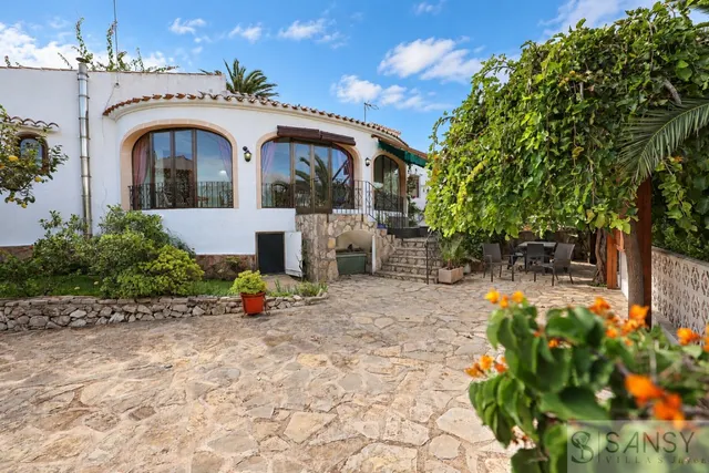 Chalet con piscina en venta en Jávea/Xàbia - 4 dormitorios y vistas al Montgó — 14