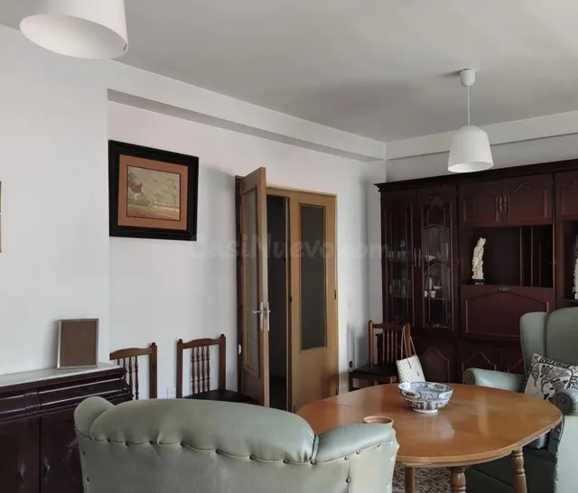 Piso en venta en el centro de Alburquerque - Badajoz - foto 2