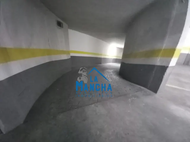 *70€ MENSUALES*. INMOBILIARIA LA MANCHA ALQUILA PLAZA DE GARAJE EN BARRIO INDUSTRIA. — 7