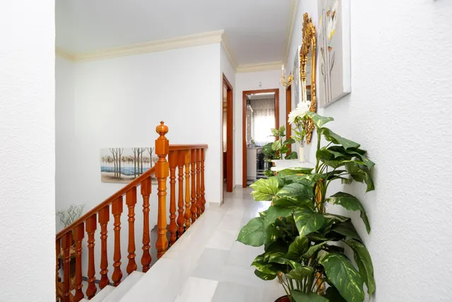 Casa de 6 dormitorios con piscina privada, terrazas y espectaculares vistas en Órgiva – Granada — 44