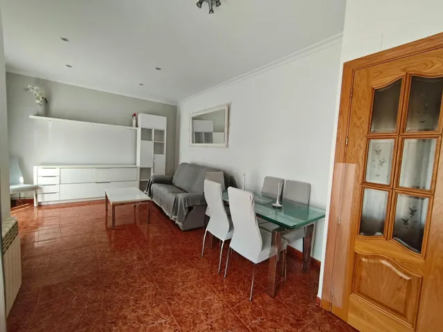 Amplio y Moderno Piso en Alcázar de San Juan - Ideal para Familias — 2
