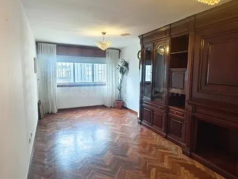 Piso 3 habitaciones 90m² en alquiler - Casco antiguo pelayos