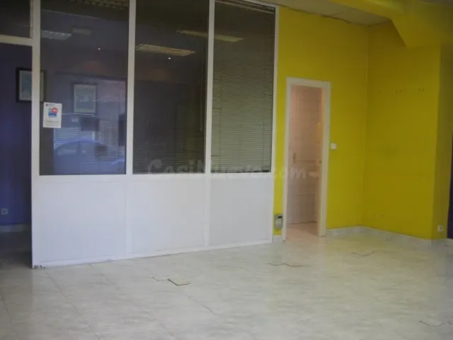 Local comercial en alquiler - Flores del sil