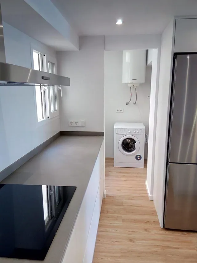 PISO EN ALQUILER PRIMERA LÍNEA DEL ARENAL — 27