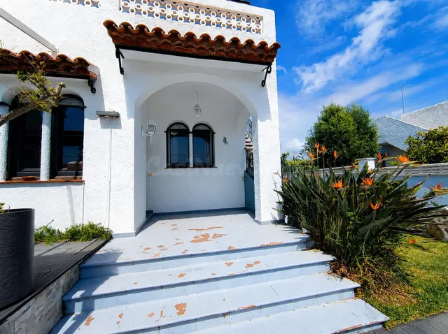 Preciosa casa con caractér con jardín y piscina en venta en  - foto 4