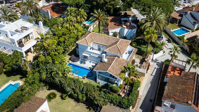 Chalet 3 habitaciones 346m² en venta - Marbella — 32