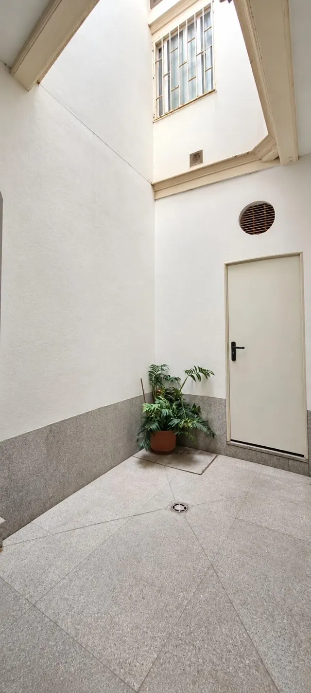 Plaza de mina – Cádiz - ¡ exterior con balcones a la calle ! — 33