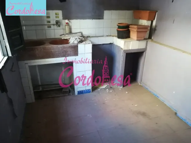 CASA EN ZONA OLLERIAS PARA DEMOLER O REHABILITAR. — 3