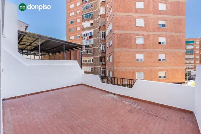 CASA ADOSADA EN MOTRIL - foto 5