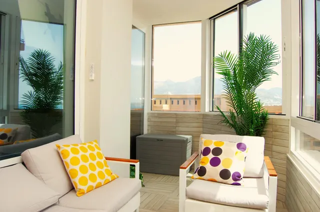 PISO EN VENTA EN FUENGIROLA, FRENTE AL PUERTO DEPORTIVO — 17