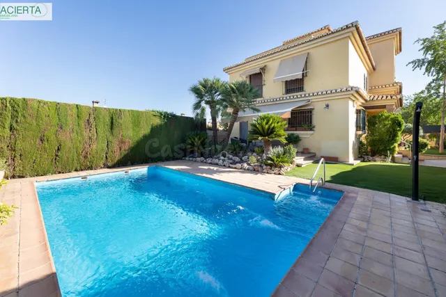 CHALET INDEPENDIENTE EN CAJAR