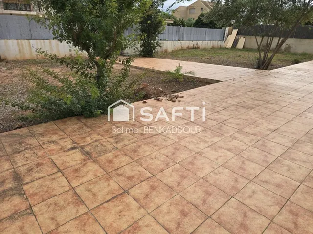 Estupendo chalet de 998 m2 de parcela y 620 m2 de vivienda. — 15