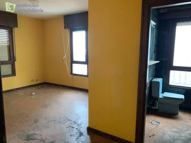 EDIFICIO/ HOTEL EN MERINDADES. IDEAL NEGOCIO RURAL — 15
