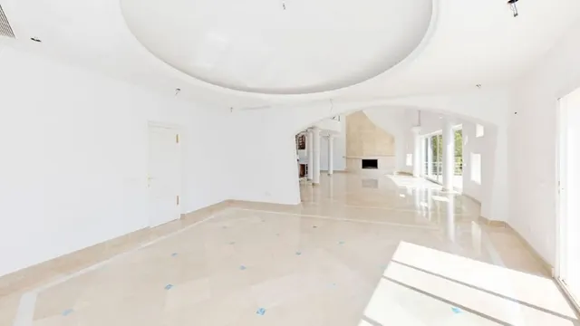 Chalet 5 habitaciones 919m² en venta - Puerto de la Torre — 8
