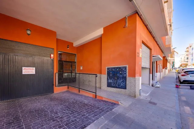 ATICO de 1 dormitorio con SOLARIUM PRIVADO en el centro de Torrevieja — 35