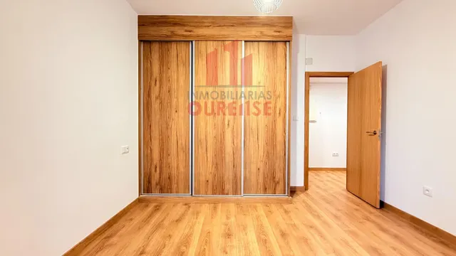 VIVIENDA REFORMADA INTEGRALMENTE EN LA ZONA DE A PONTE — 13