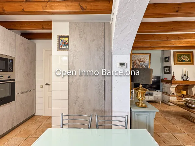 Casa 3 habitaciones 123m² en venta - Centro Pueblo — 25