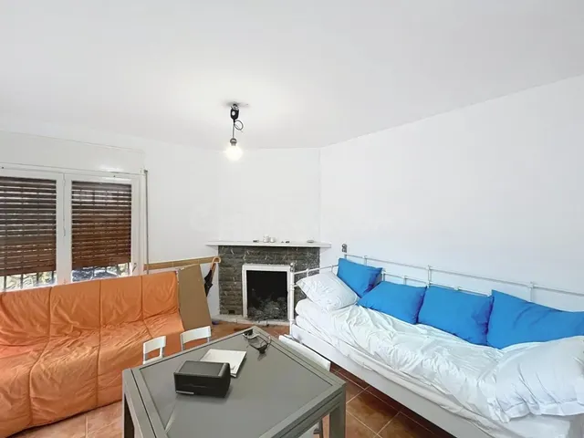 Oportunidad para Inversores! Casa de 2 Pisos Independientes  - foto 4