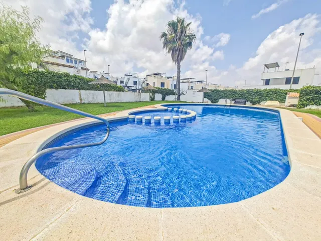 Villa 3 habitaciones 95m² en venta - PAU 26 — 33