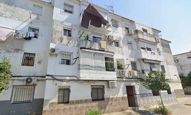 Venta piso en Sevilla — 2