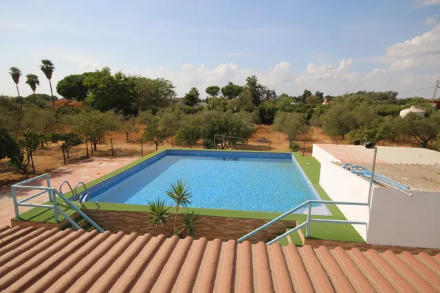 Excepcional Finca Rústica Recién Reformada con Piscina y 5.200 m2 de Parcela en El Pintado, Gibraleón — 20