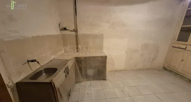 Piso con un patio anejo de uso privativo
