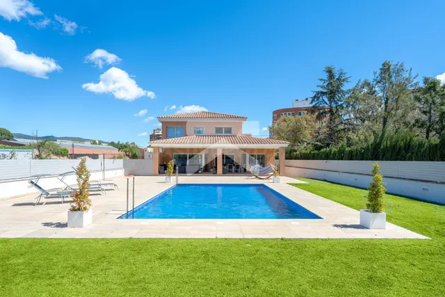 Vivienda de lujo de arquitectura contemporánea - foto 3